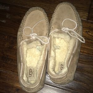 UGG Slippers😴❤️